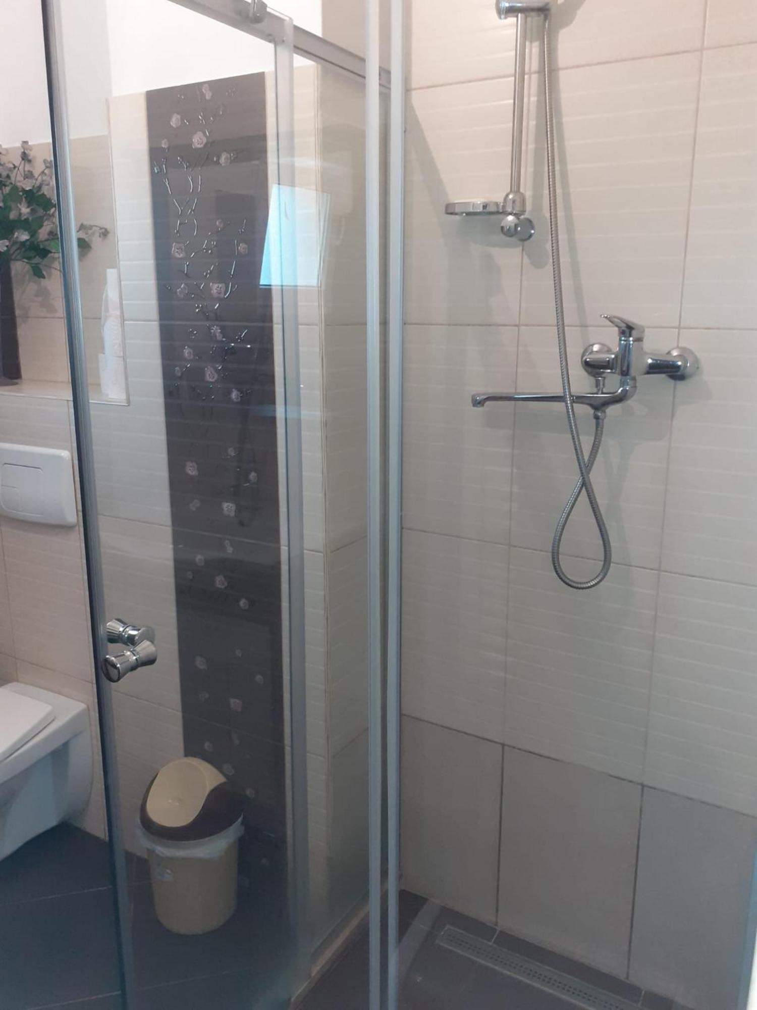 Apartament Cu 3 Camere La Poala Muntilor Fagaras Victoria  Bagian luar foto