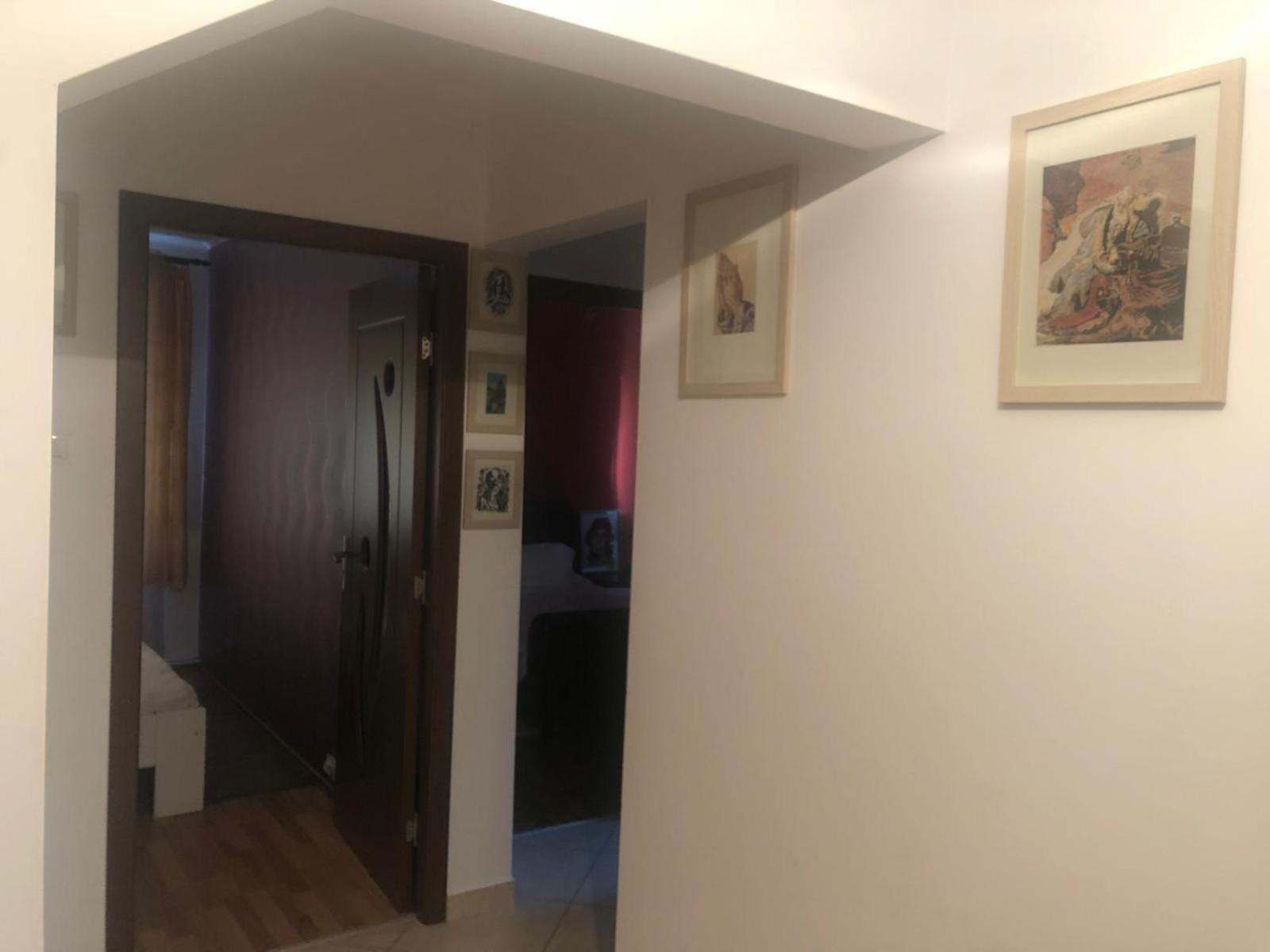 Apartament Cu 3 Camere La Poala Muntilor Fagaras Victoria  Bagian luar foto