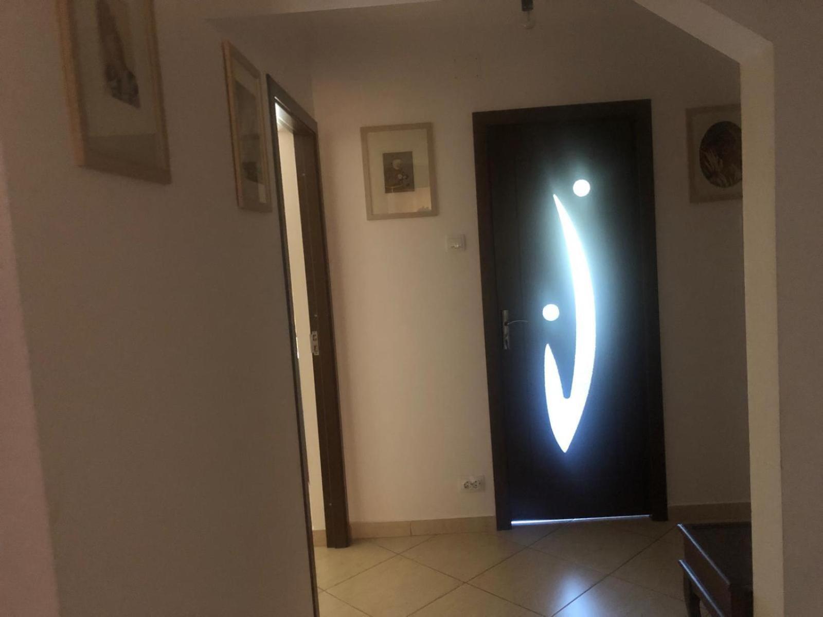 Apartament Cu 3 Camere La Poala Muntilor Fagaras Victoria  Bagian luar foto