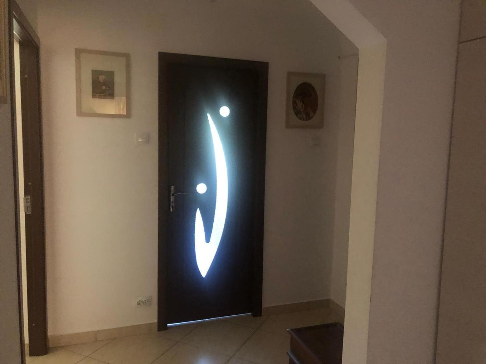 Apartament Cu 3 Camere La Poala Muntilor Fagaras Victoria  Bagian luar foto