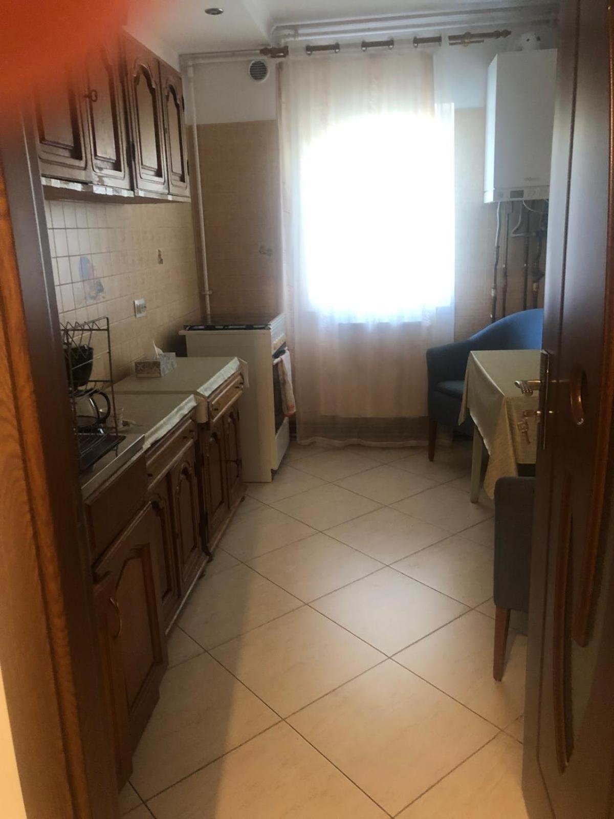 Apartament Cu 3 Camere La Poala Muntilor Fagaras Victoria  Bagian luar foto