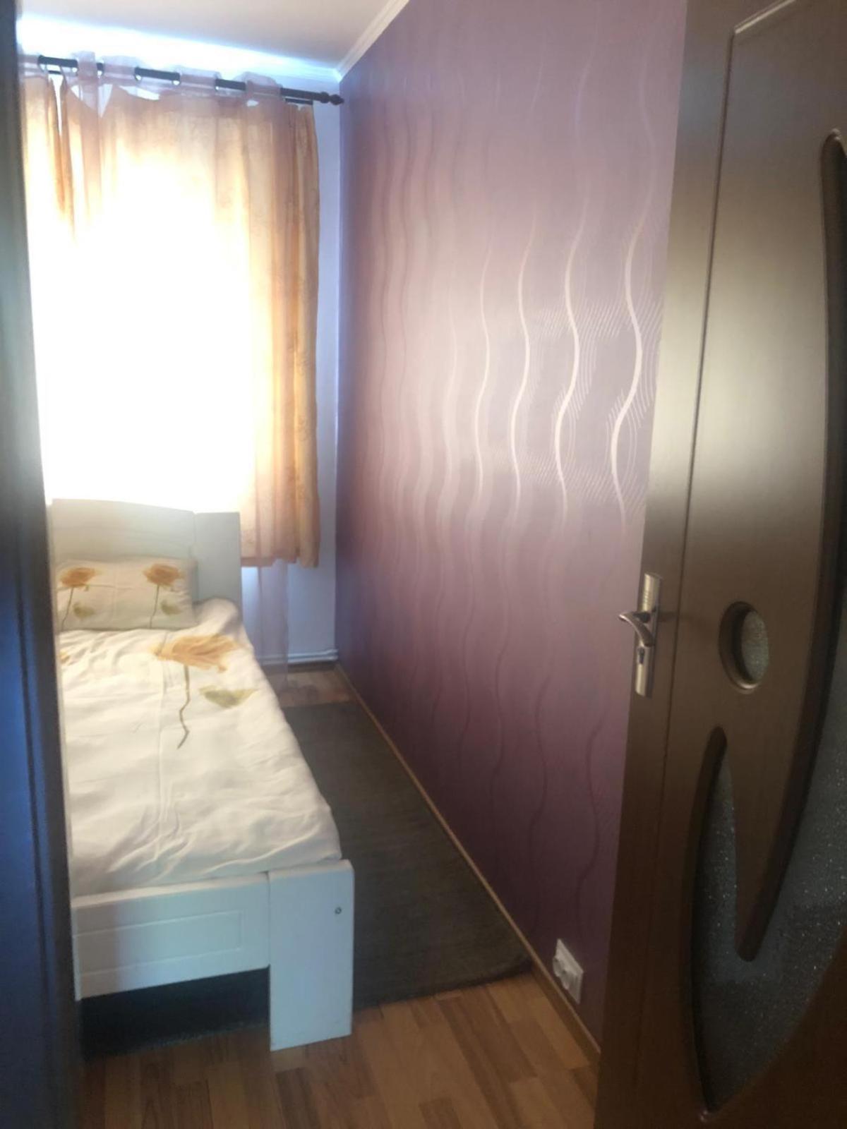 Apartament Cu 3 Camere La Poala Muntilor Fagaras Victoria  Bagian luar foto